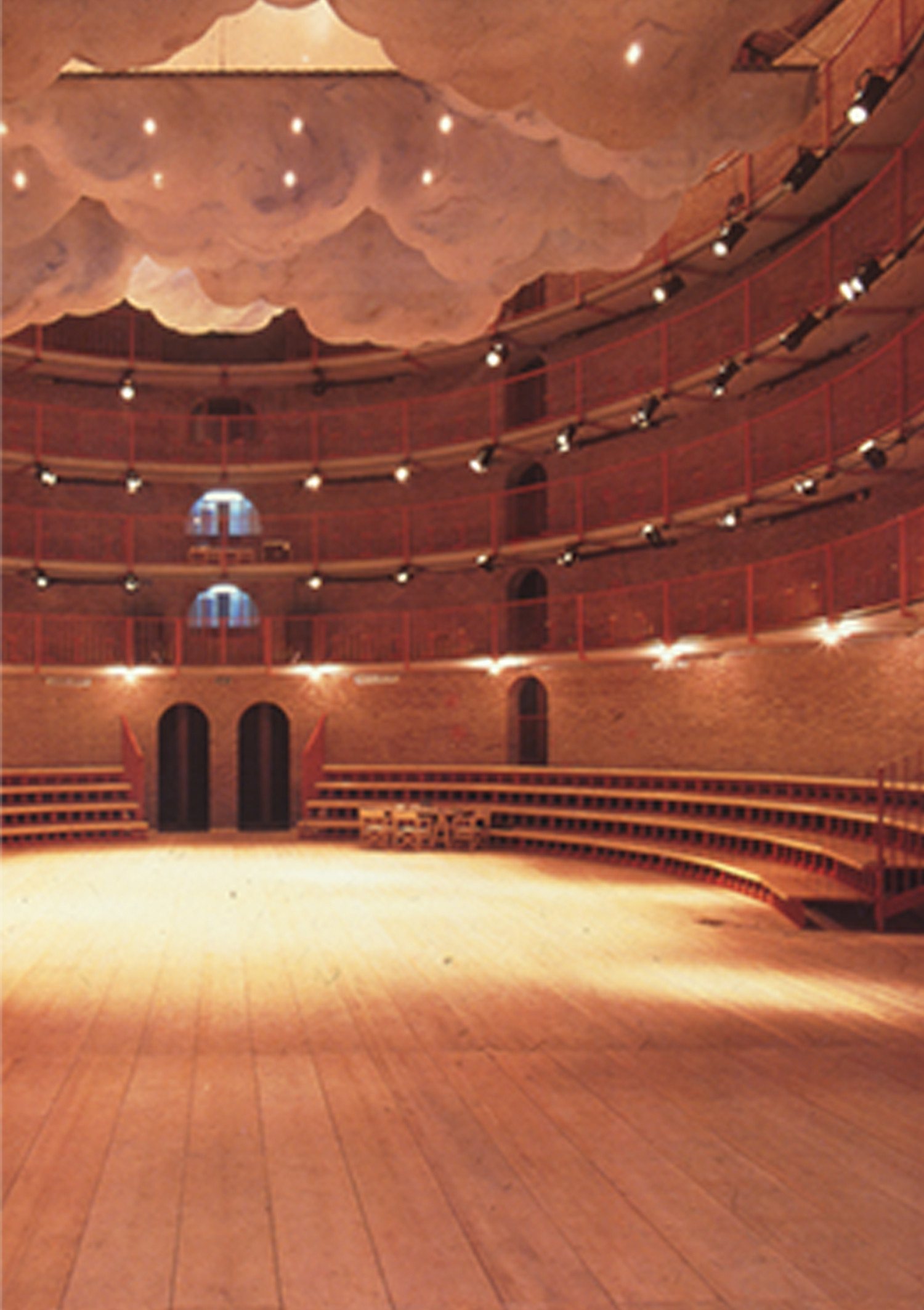 Figure 7. the stage merges with the audience into a single space where actor and spectator experience the play together