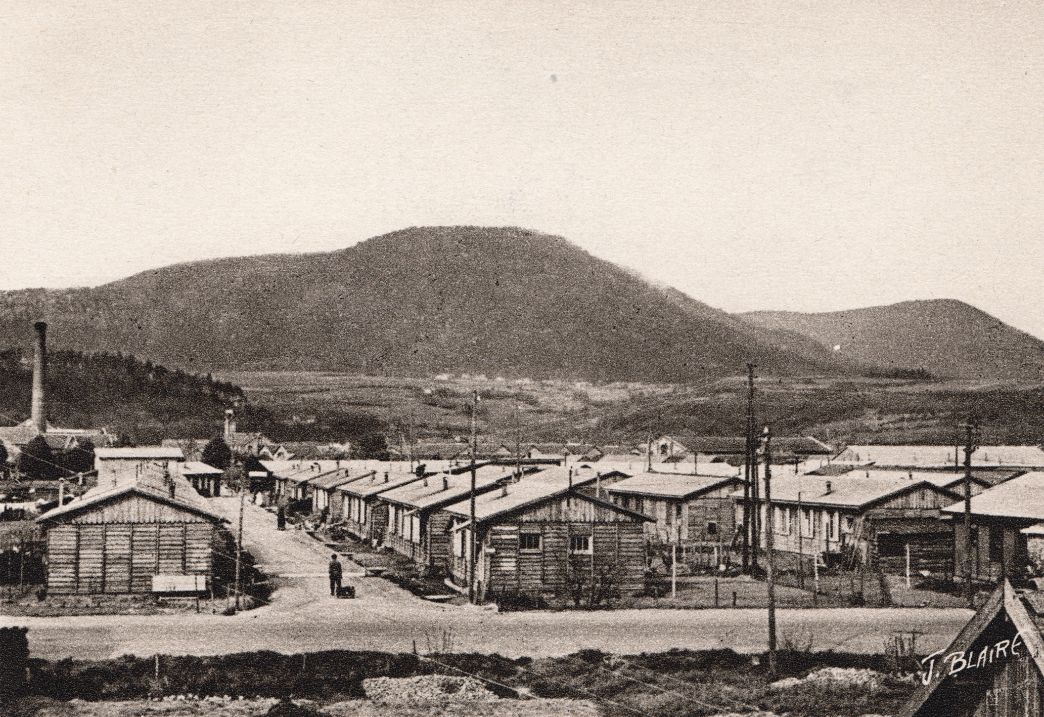 Figure 4. Saint-Dié-des-Vosges, the temporary huts of Reconstruction, La Vaxenaire, 1947, collections de la ville de Saint-Dié-des-Vosges, N29 B